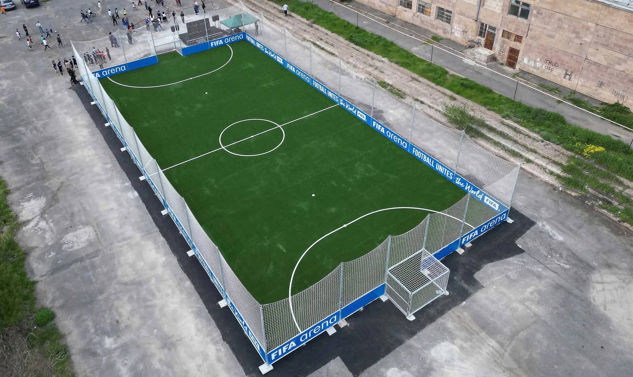 Maroc & FIFA : 30 nouveaux terrains de football de proximité pour la jeunesse marocaine